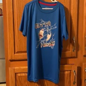 Gently used boys baseball shirt size large (14-16)